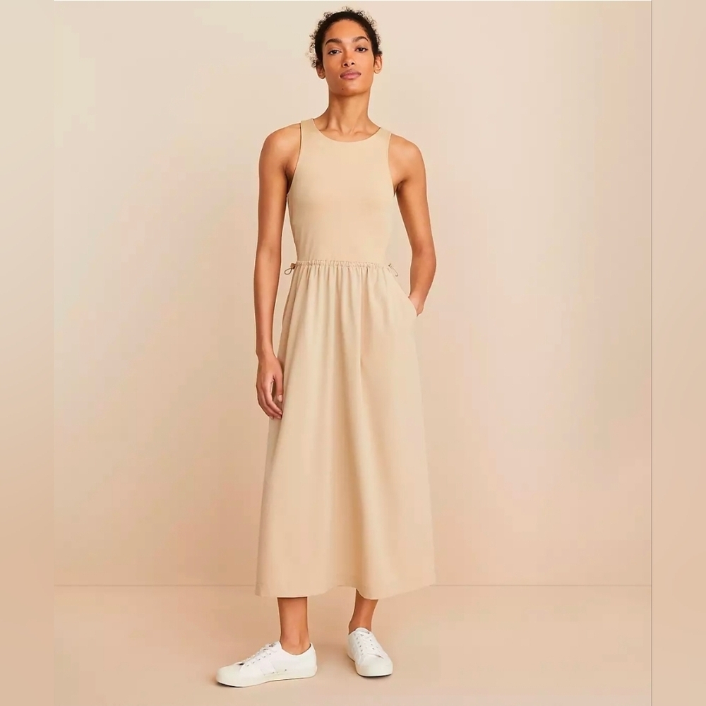❤️ NWT! LOU & GREY SIDE BUNGEE POCKET MIDI DRESS, MEDIUM